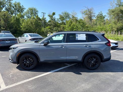 Used 2024 Honda CR-V Sport image 3