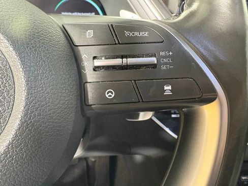 Used 2023 Hyundai Sonata Limited w/ Cargo Package image 24