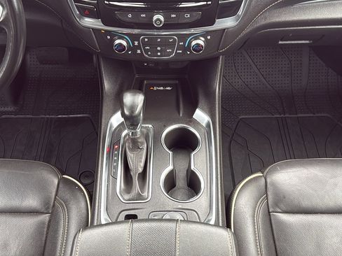 Used 2023 Chevrolet Traverse Premier w/ Redline Edition image 25