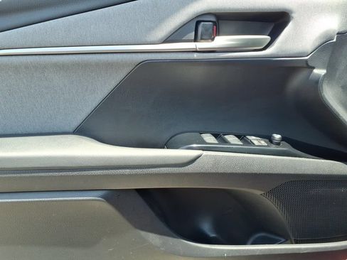 Used 2025 Toyota Camry LE FWD image 17