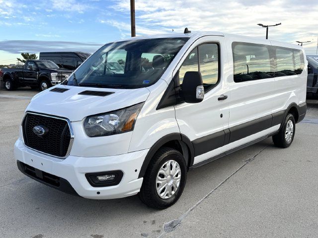 Used 2025 Ford Transit 350 XLT RWD image 12
