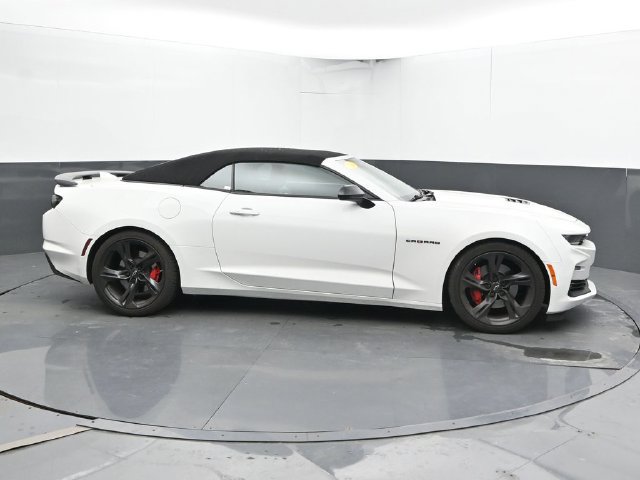 Used 2024 Chevrolet Camaro SS RWD image 4