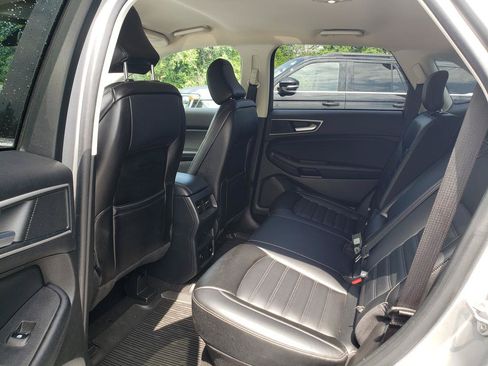 Used 2023 Ford Edge SEL w/ Convenience Package AWD/4WD image 12