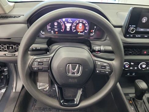 Certified 2025 Honda Accord LX image 21