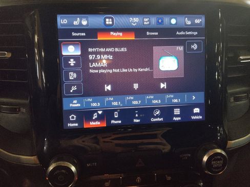 Used 2022 RAM 1500 Big Horn image 25