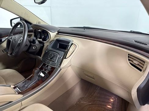 Used 2011 Buick LaCrosse CX FWD image 29