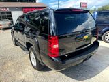 Used 2013 Chevrolet Suburban LT image 3