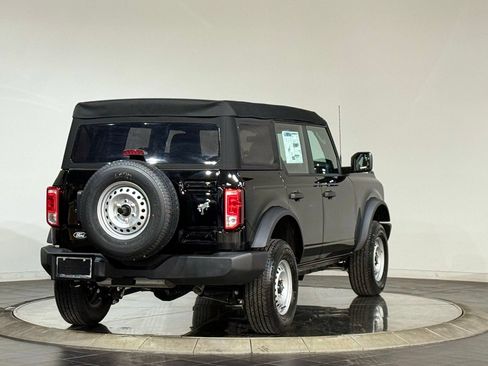 New 2026 Ford Bronco 4-Door AWD/4WD image 10