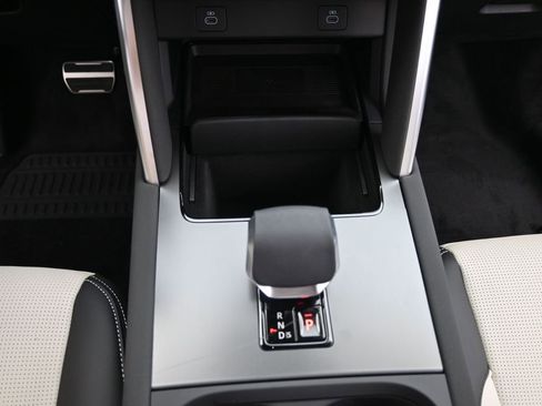 New 2026 Land Rover Discovery Sport Landmark AWD/4WD image 25