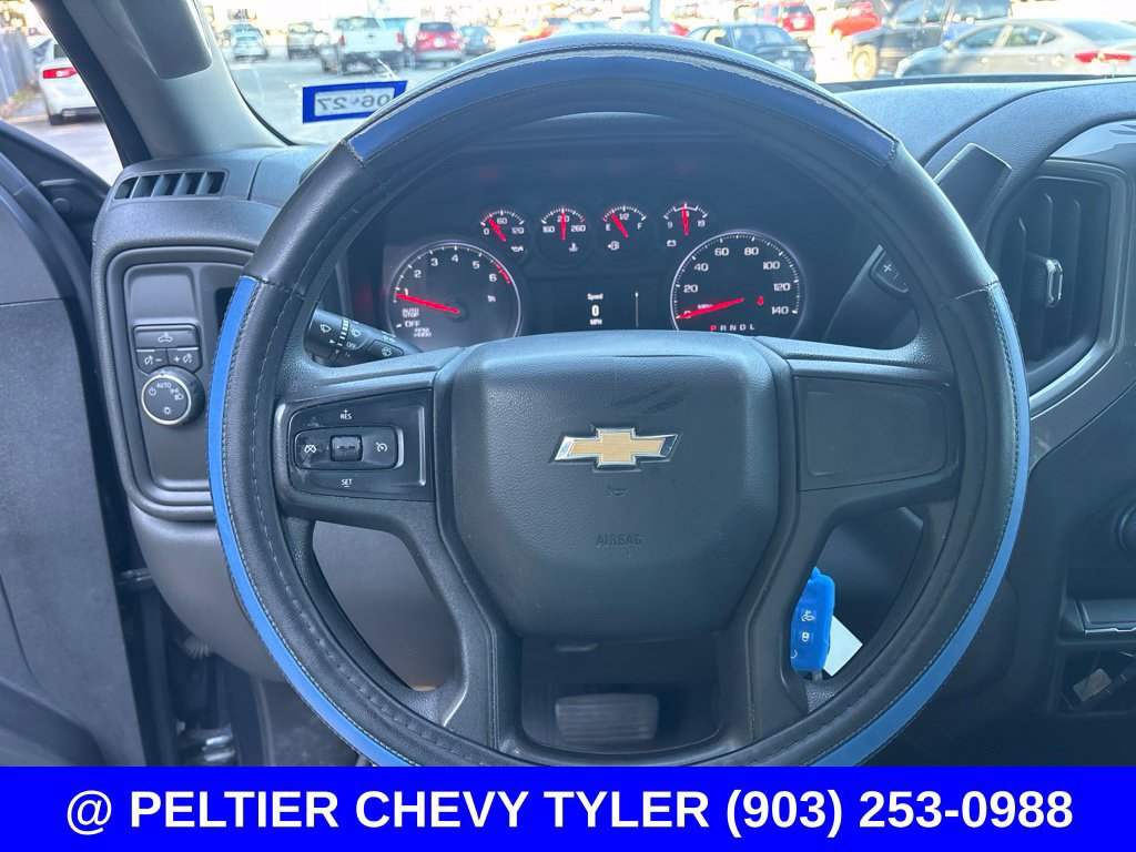 Used 2020 Chevrolet Silverado 1500 Custom w/ Custom Value Package RWD image 13