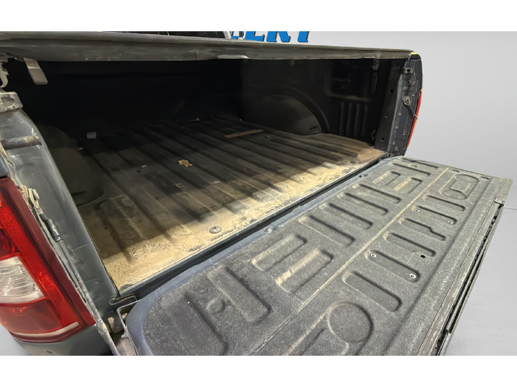 Used 2019 Ford F150 XLT w/ Equipment Group 302A Luxury AWD/4WD image 12