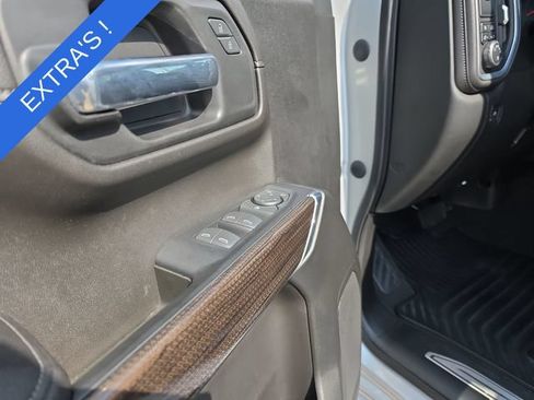 Used 2022 Chevrolet Silverado 1500 RST w/ Bed Protection Package RWD image 18