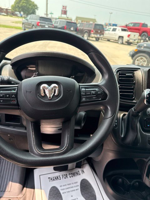 Used 2025 RAM ProMaster 2500 w/ Convenience Group FWD image 13