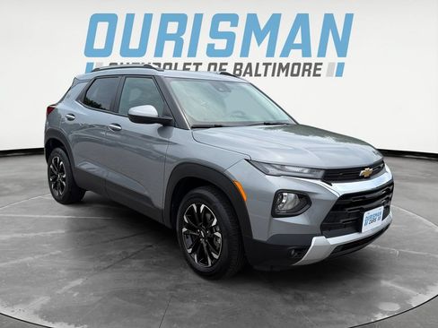 Used 2023 Chevrolet TrailBlazer LT FWD image 1