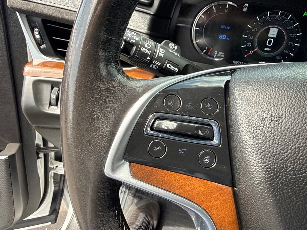 Used 2020 Cadillac Escalade Luxury RWD image 28