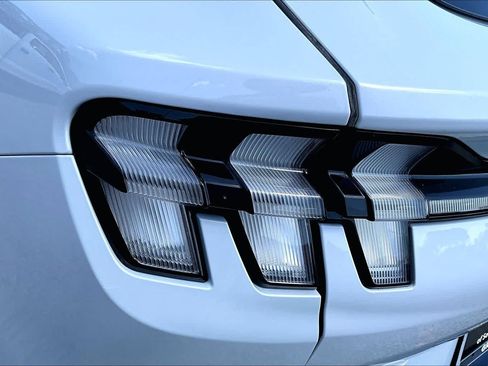 Used 2023 Ford Mustang Mach-E Premium RWD image 27
