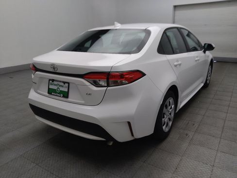 Used 2022 Toyota Corolla LE FWD image 9