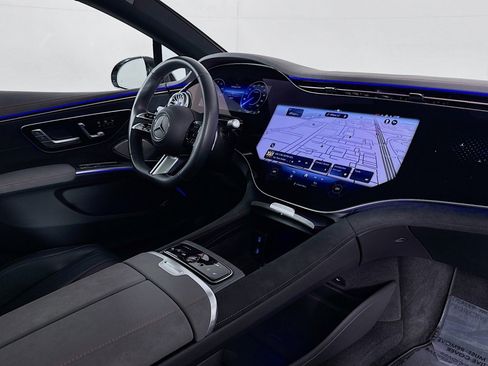 Certified 2024 Mercedes-Benz EQS 580 4MATIC Sedan image 15