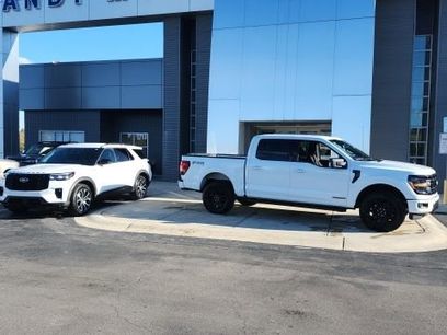 New 2025 Ford F150 XLT w/ Equipment Group 302A MID