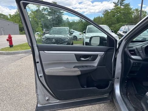 Used 2021 Honda CR-V LX image 9