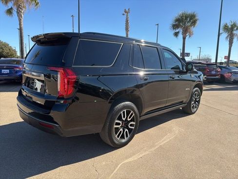 Used 2021 GMC Yukon AT4 w/ AT4 Premium Package image 6