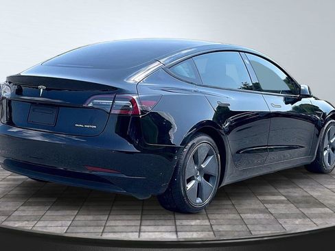 Used 2022 Tesla Model 3 Long Range AWD/4WD image 12
