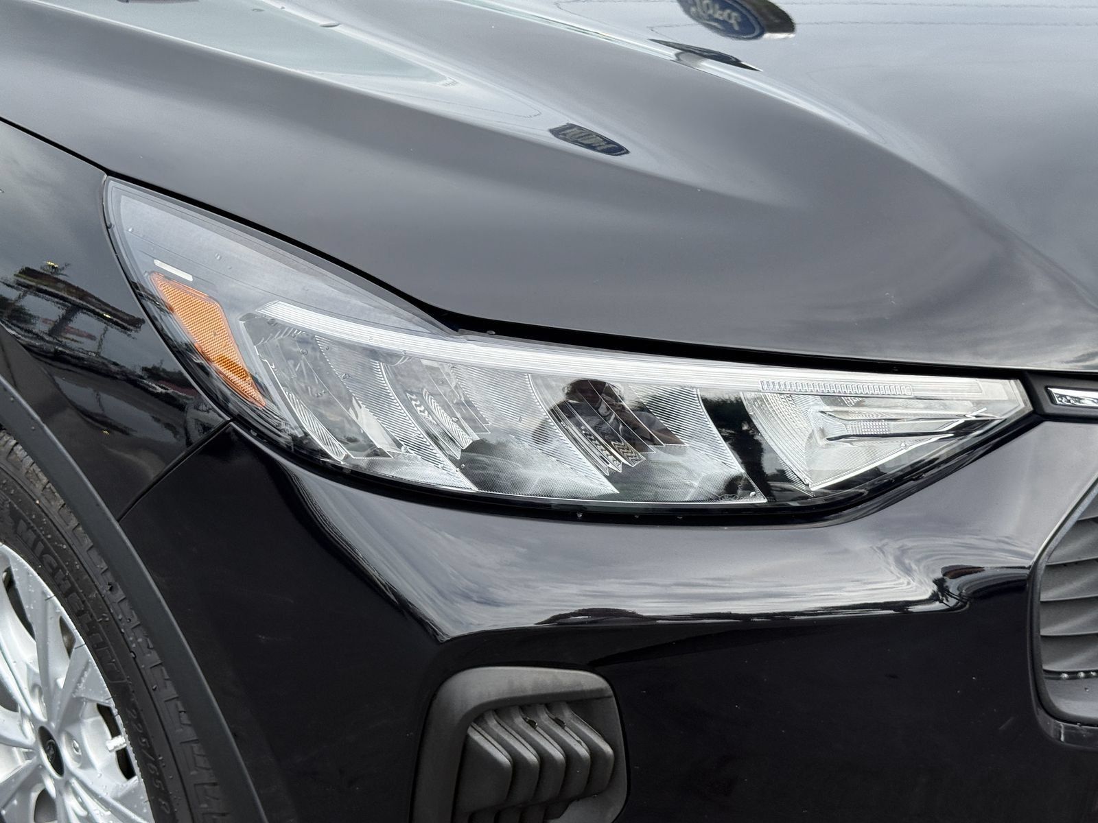 Certified 2025 Ford Escape Active FWD image 10