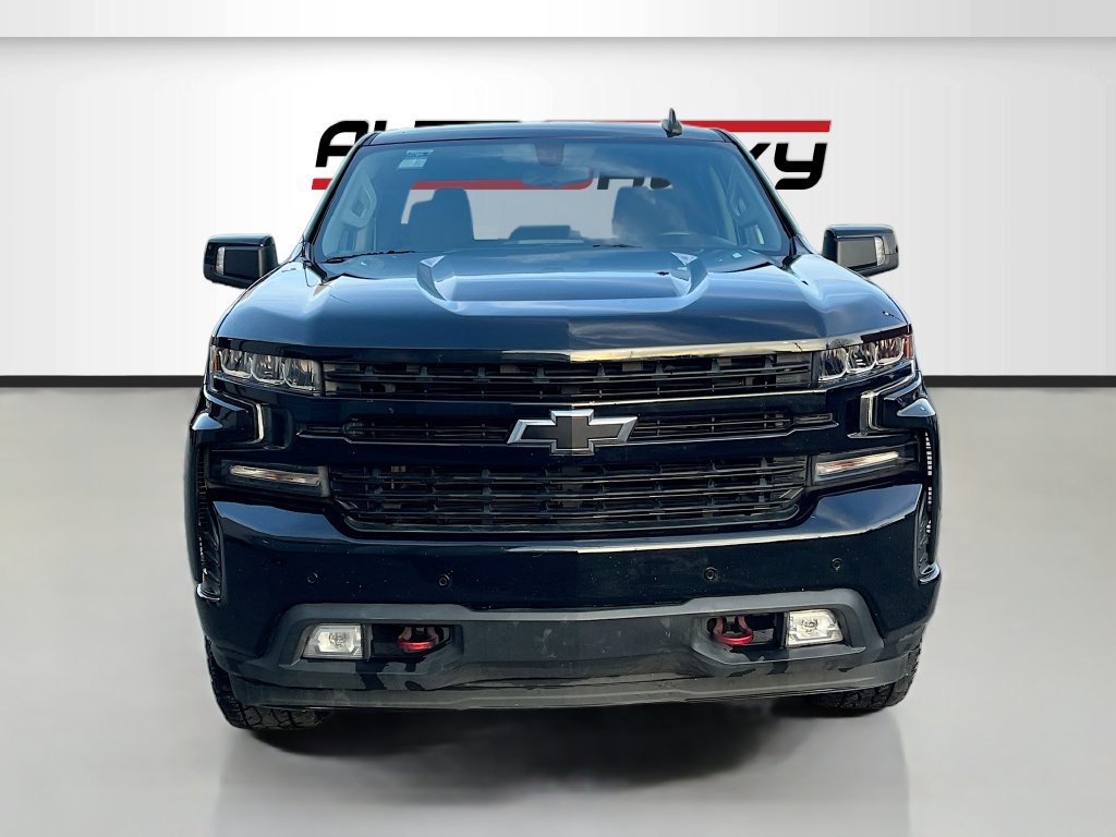 Used 2022 Chevrolet Silverado 1500 RST w/ Safety Package AWD/4WD image 2