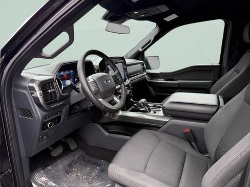 Used 2023 Ford F150 XLT w/ Equipment Group 302A High AWD/4WD image 4