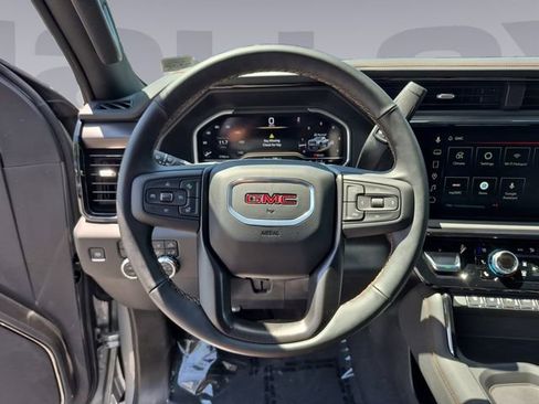 Used 2025 GMC Sierra 2500 AT4 w/ AT4 Premium Plus Package AWD/4WD image 13