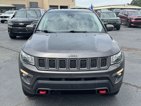 Used 2021 Jeep Compass Trailhawk AWD/4WD image 3
