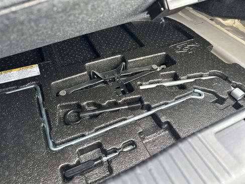 Used 2018 Lexus ES 350 w/ Navigation System Package image 31