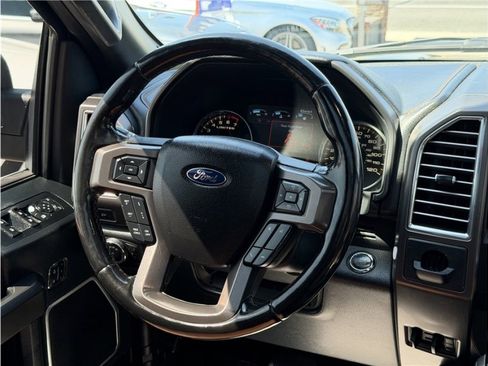Used 2016 Ford F150 Limited RWD image 41