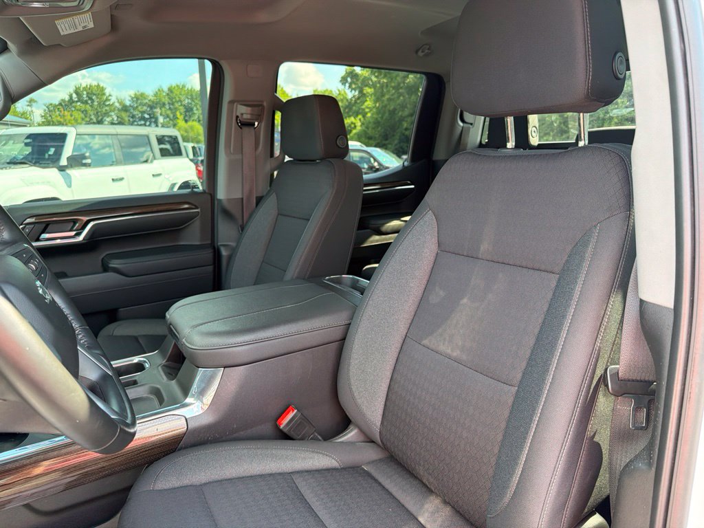 Used 2023 Chevrolet Silverado 1500 LT Trail Boss w/ Convenience Package II AWD/4WD image 21