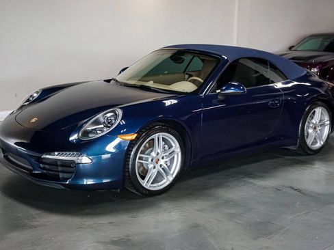 Used 2013 Porsche 911 Carrera RWD image 6