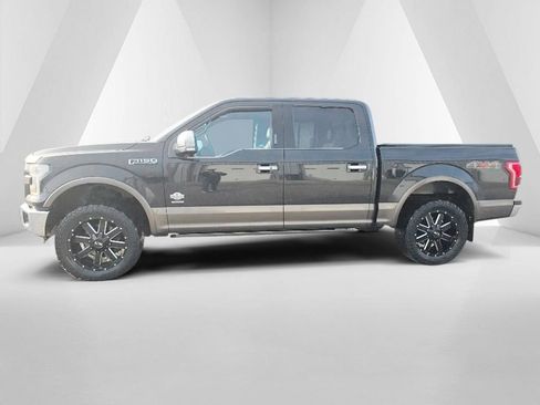 Used 2015 Ford F150 King Ranch w/ Equipment Group 601A Luxury AWD/4WD image 8