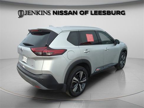 Certified 2021 Nissan Rogue SL w/ Premium Package image 9