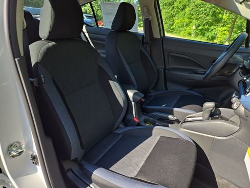 New 2025 Nissan Versa SV w/ Trunk Package image 14