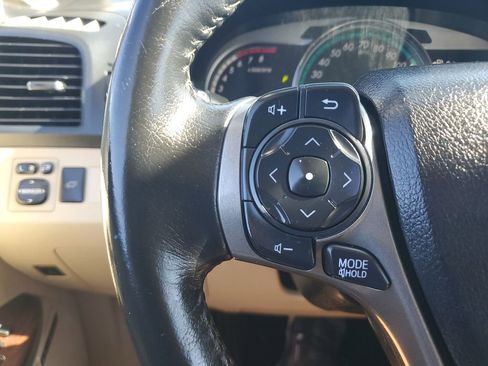 Used 2014 Toyota Venza XLE image 34