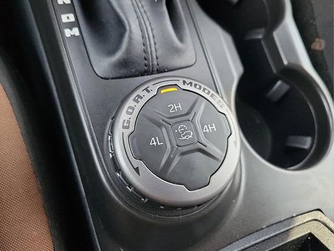 Used 2022 Ford Bronco Outer Banks AWD/4WD image 27