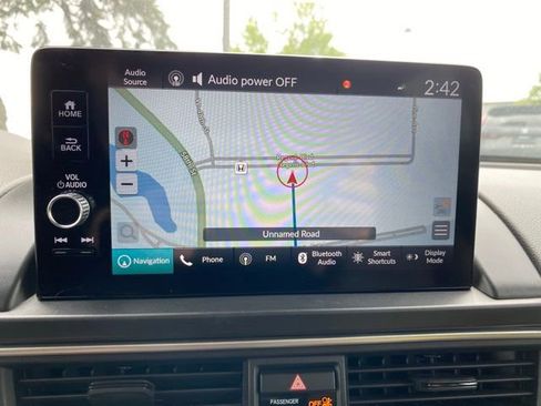 Used 2023 Honda Pilot Elite image 18