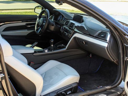 Used 2016 BMW M4 Coupe RWD image 45