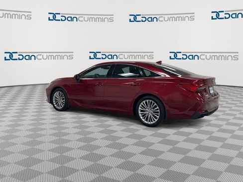 Used 2022 Toyota Avalon Limited w/ Advanced Safety Package image 6