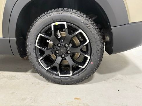 Used 2026 MAZDA CX-50 Meridian Edition AWD/4WD image 12