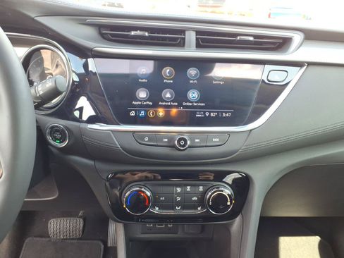 Used 2022 Buick Encore GX Preferred w/ Cold Weather Comfort Package FWD image 9