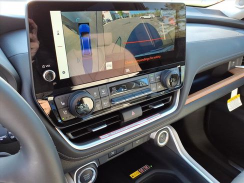 New 2026 Toyota Grand Highlander Platinum image 19