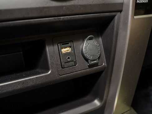 Used 2014 Toyota 4Runner SR5 image 14