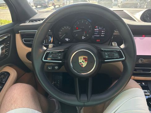 Used 2024 Porsche Macan image 29