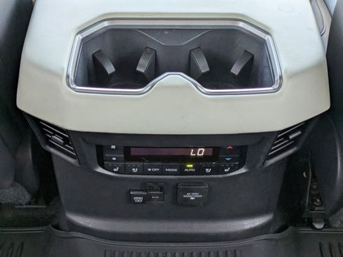 Used 2024 Toyota Sequoia Capstone image 16