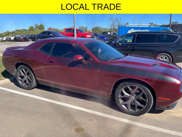 Used 2018 Dodge Challenger SXT Plus RWD image 3